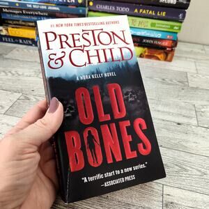 OLD BONES A‎ Nora Kelly Novel Preston & Child Suspense #1 in Series 2020